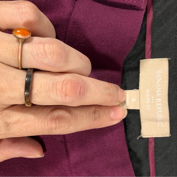 Banana Republic Martin Fit Burgundy Deep Red business casual pants, womens sz 8 - Picture 3 of 8